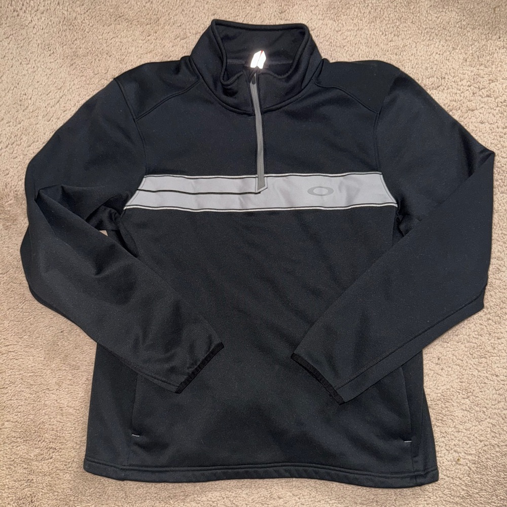 Oakley Quarter Zip
